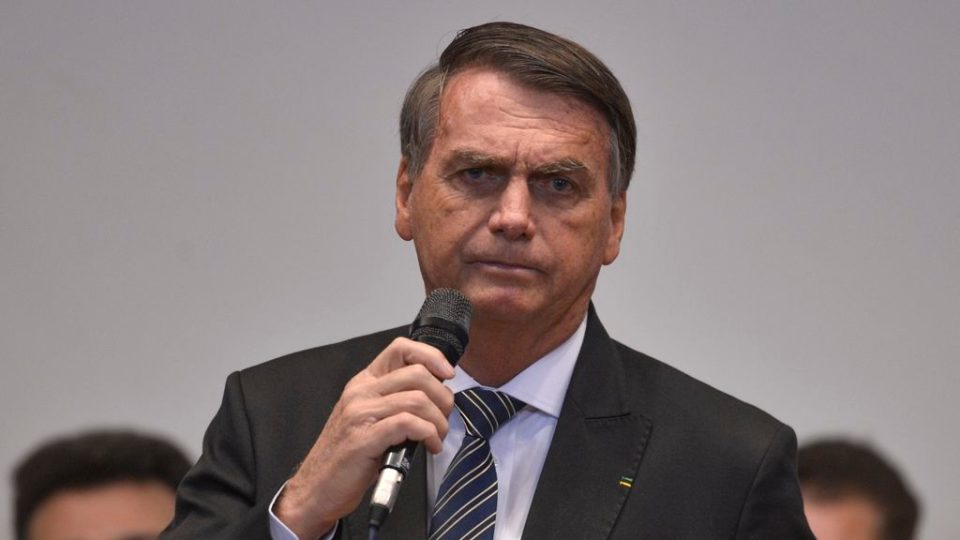 Jair Bolsonaro é alvo da PF por suspeita de falsificar comprovante de vacinação