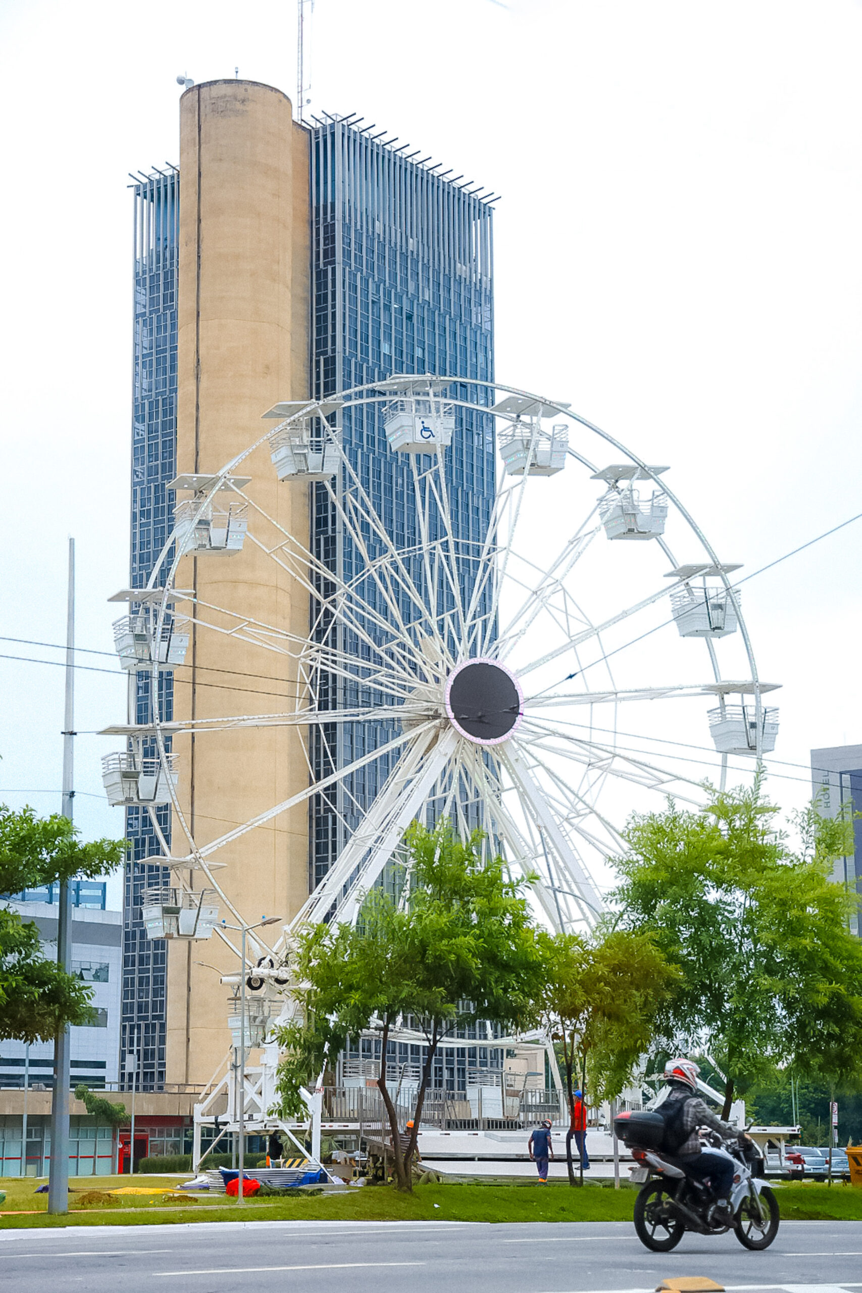 Roda Gigante - Paço Municipal