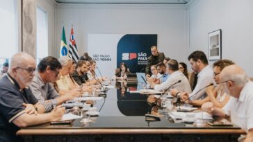 Marcelo Lima, representando o Consórcio Intermunicipal Grande ABC, em encontro no Palácio dos Bandeirantes